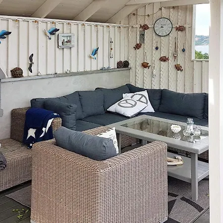 4 Star Holiday In Lindesnesnes * Gare
