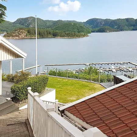 4 Star Holiday In Lindesnesnes Holiday home Gare